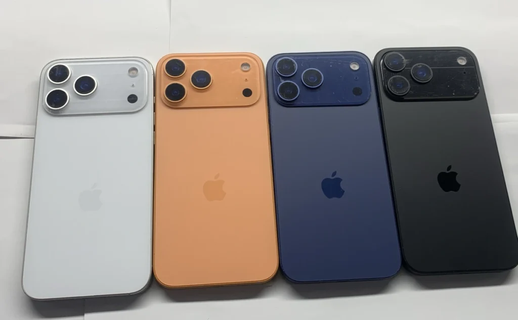 有名リーカーのソニー・ディクソンがXに投稿したiPhone 17 Proの実機ダミーモデルの画像
